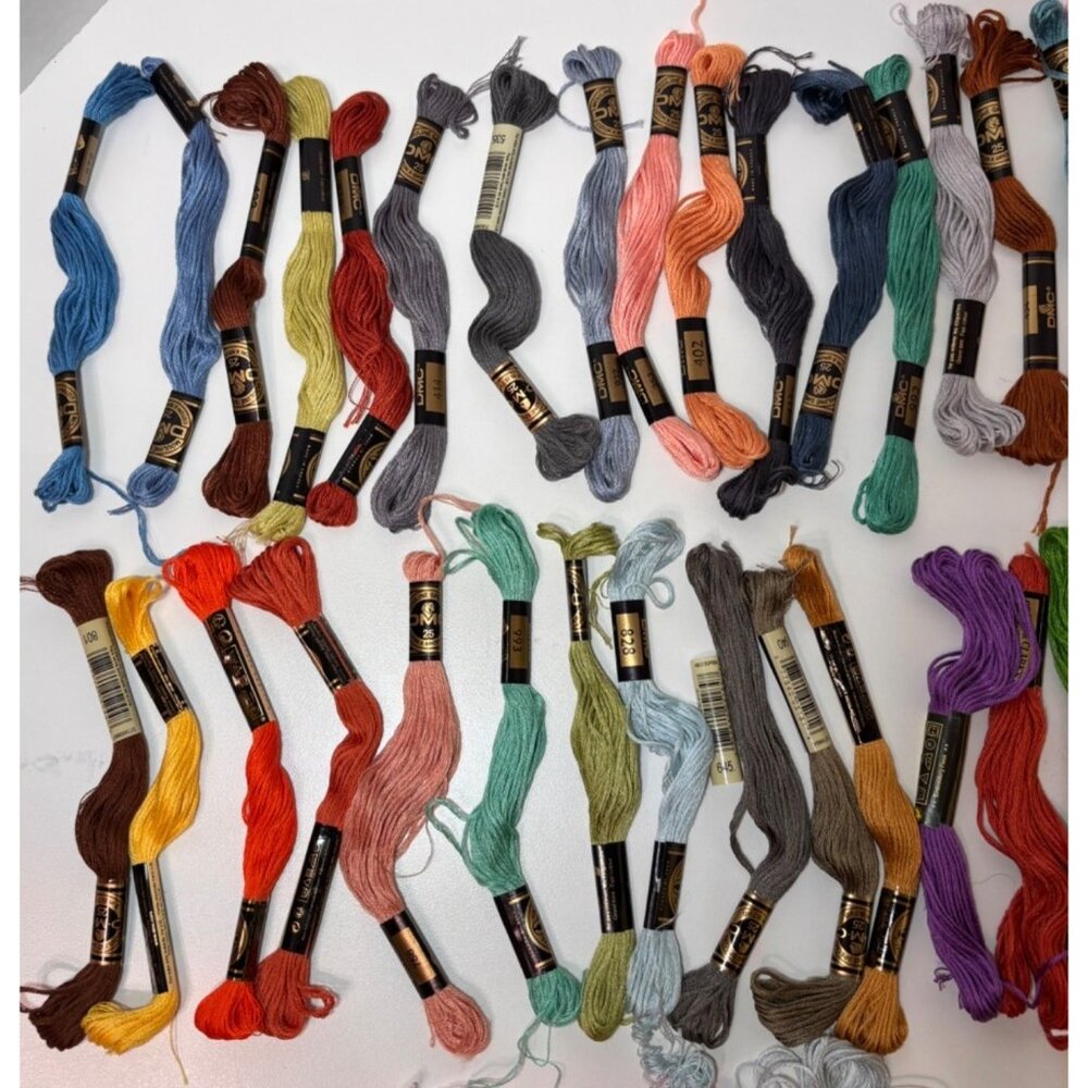 Lot Of 54 DMC & CXC Embroidery Floss Skeins Assorted Colors Craft Threads - Picture 2 of 4